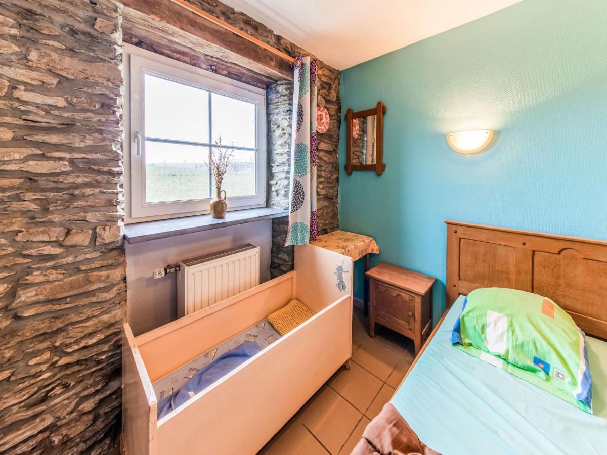 Beautiful Farmhouse In Brisy With Sauna Eksteriør billede